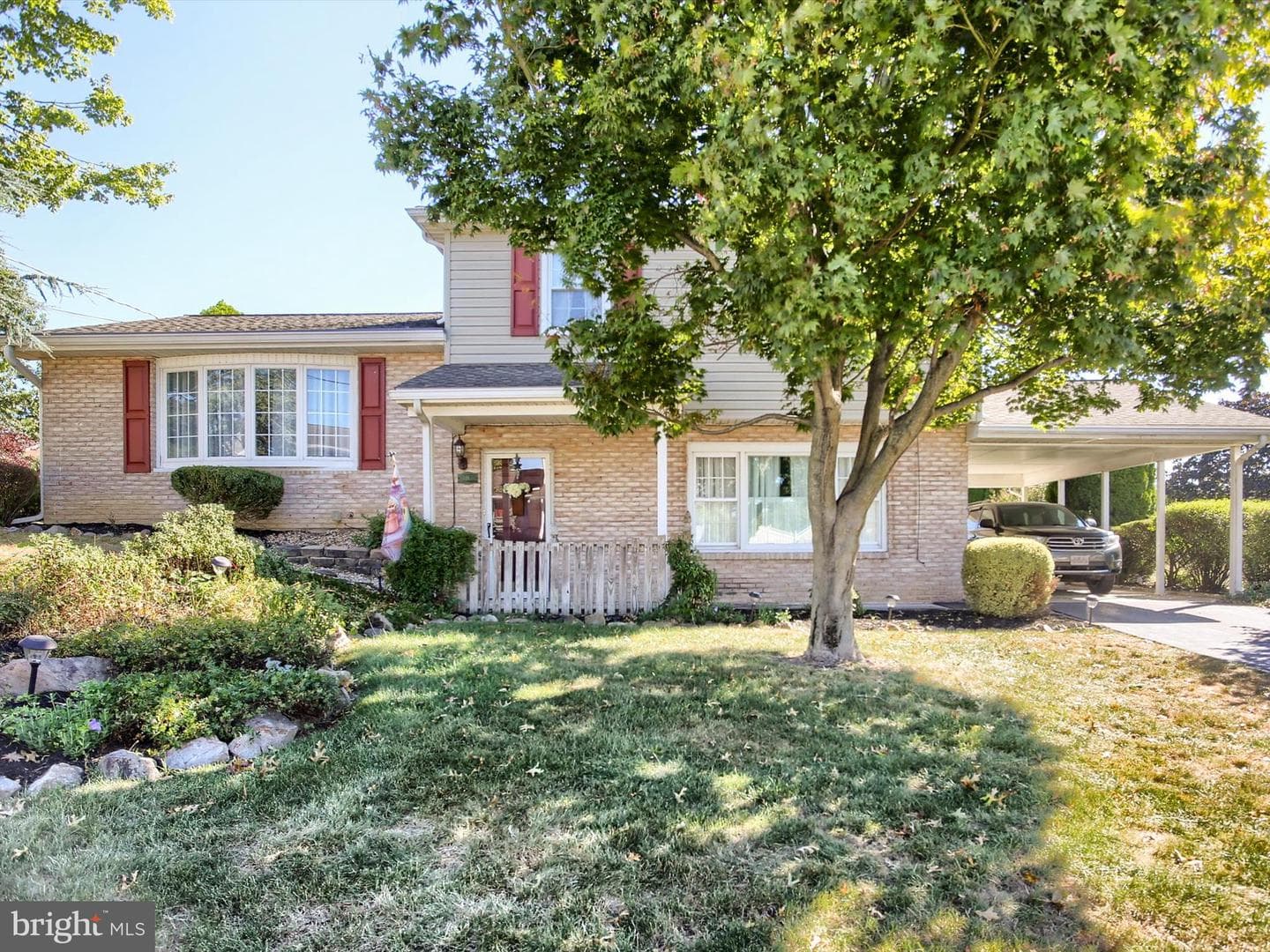 102 Mountain View Drive