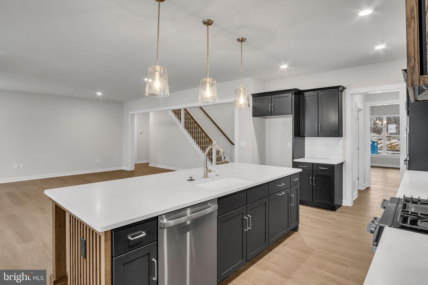 309 Deerfield Lane photo 3