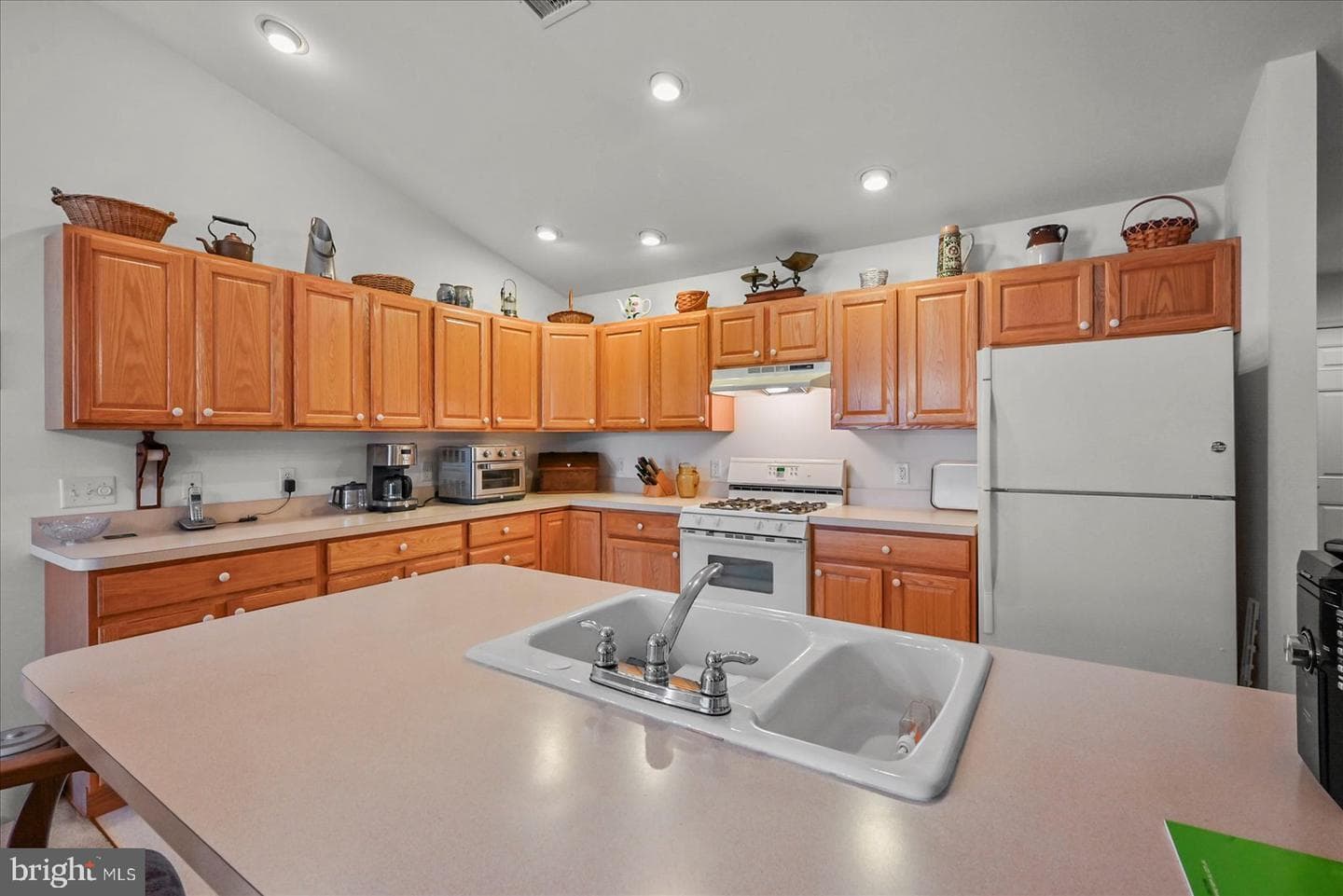 51 Burwick Drive photo 8