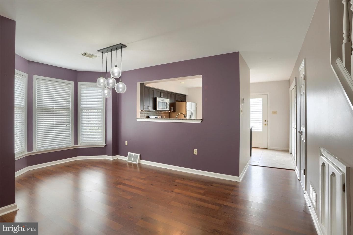 5615 Moreland Court photo 9