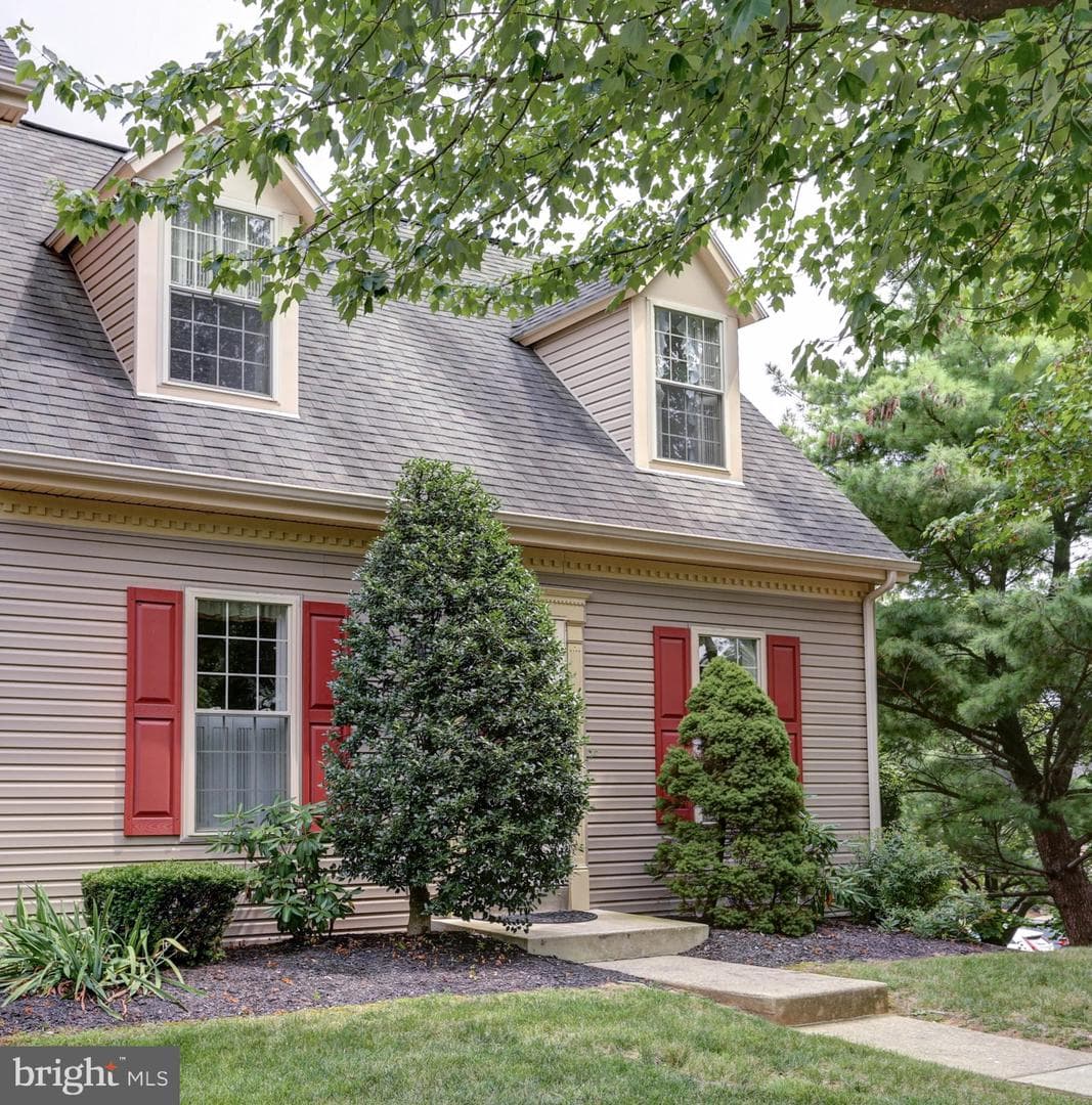 1764 Peyton Randolph Court photo 2