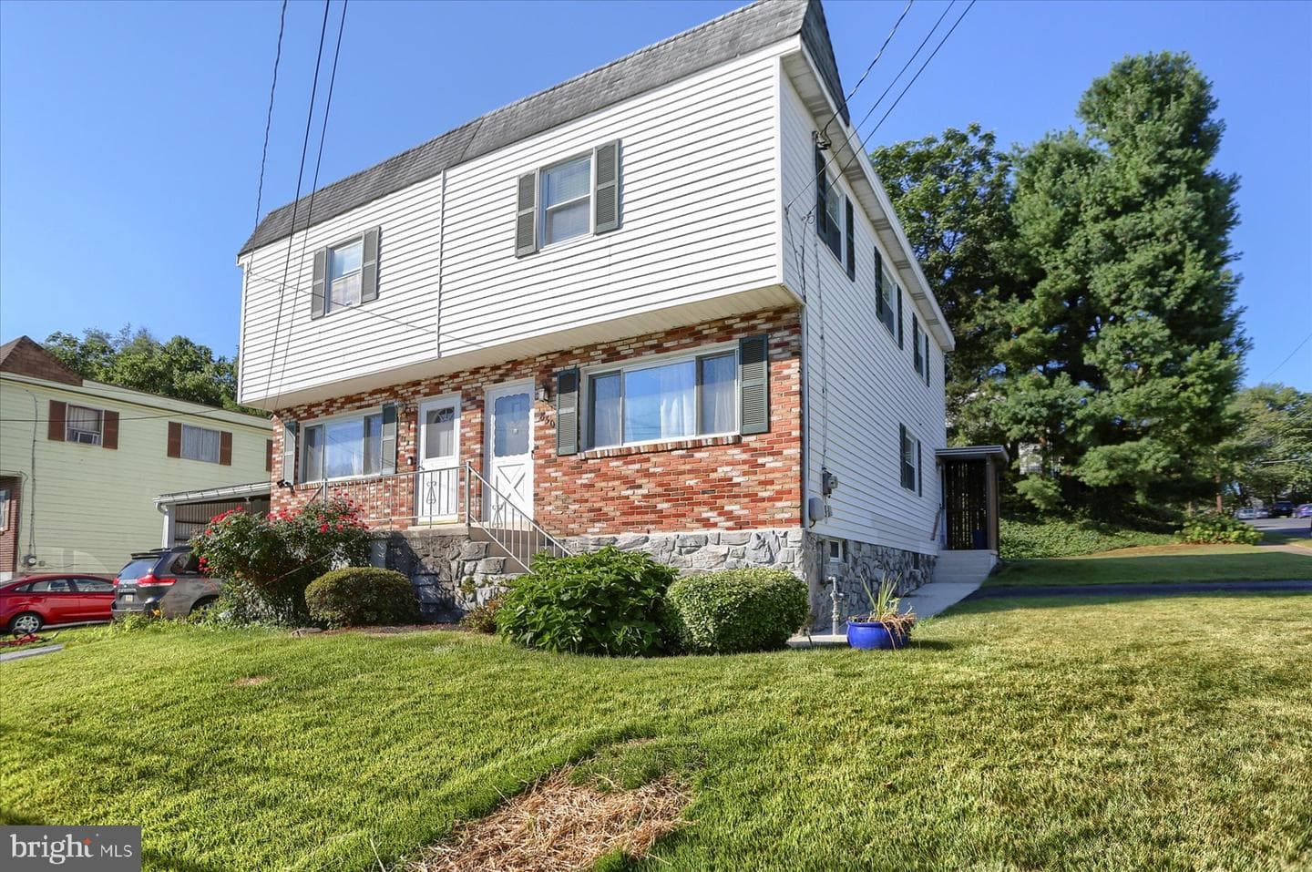 830 Erford Road photo 4