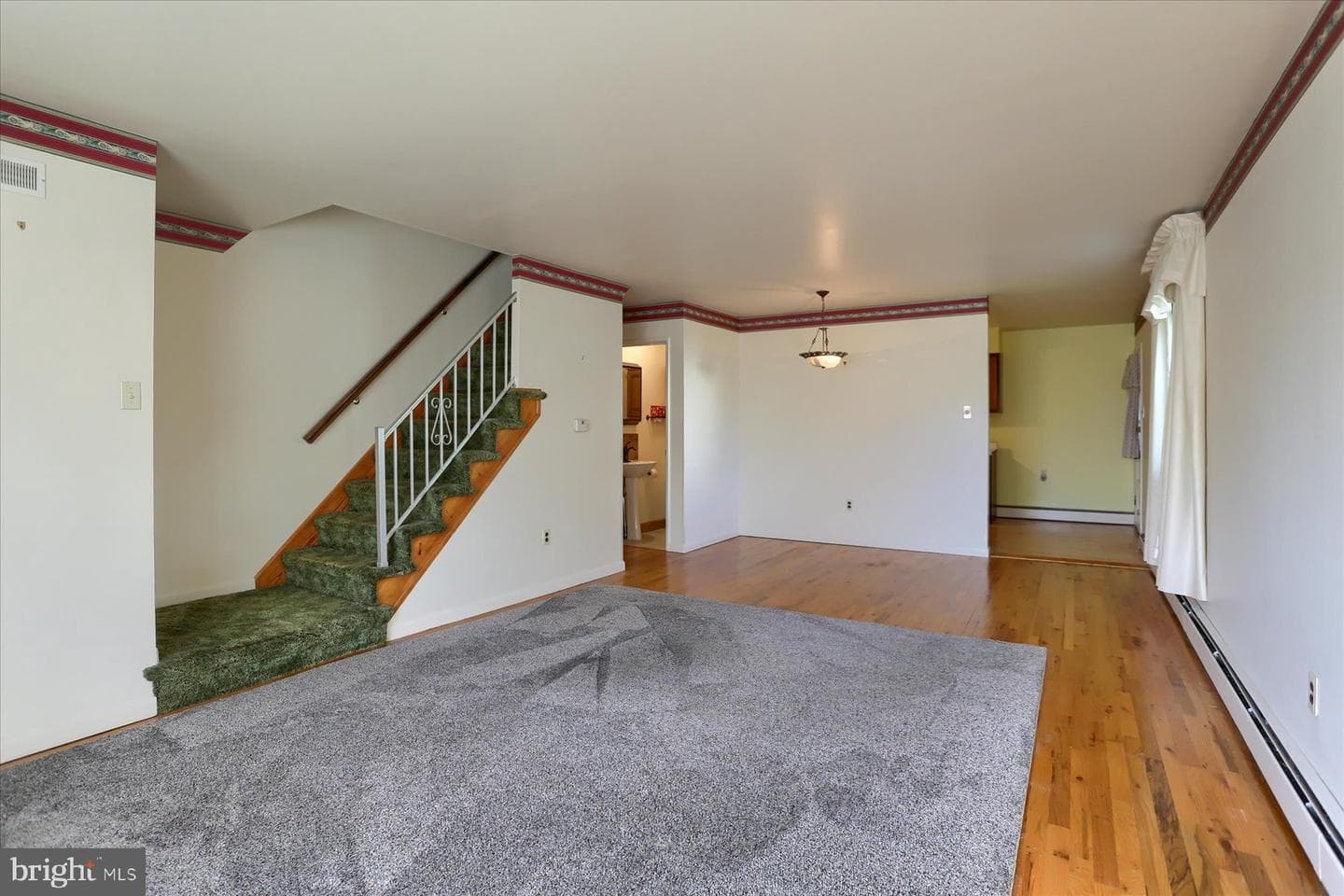 830 Erford Road photo 6
