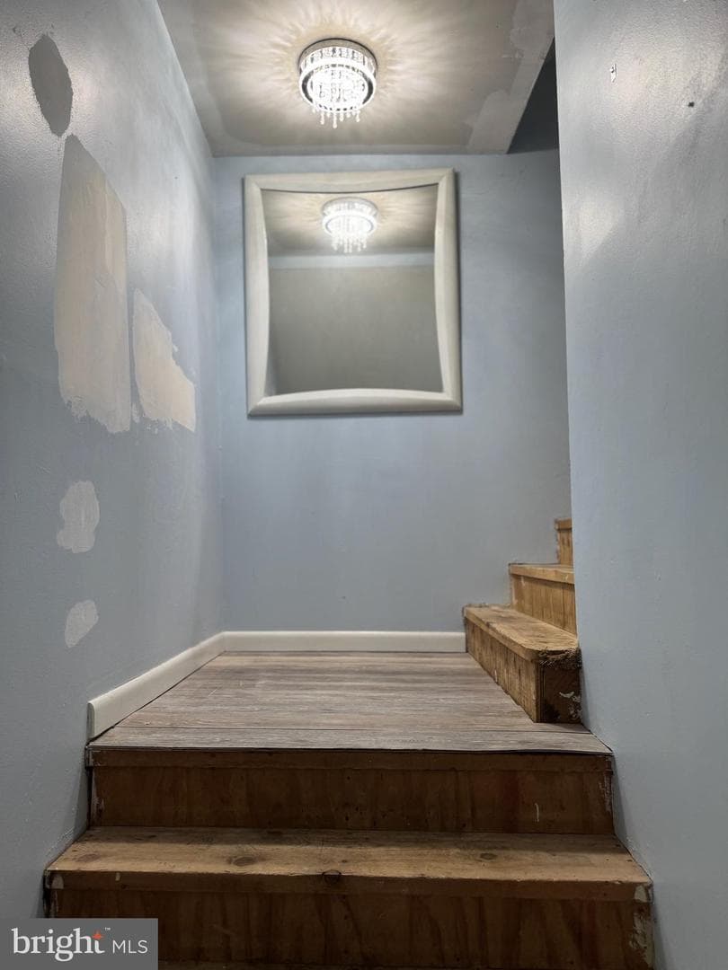122 Creekside Drive photo 11