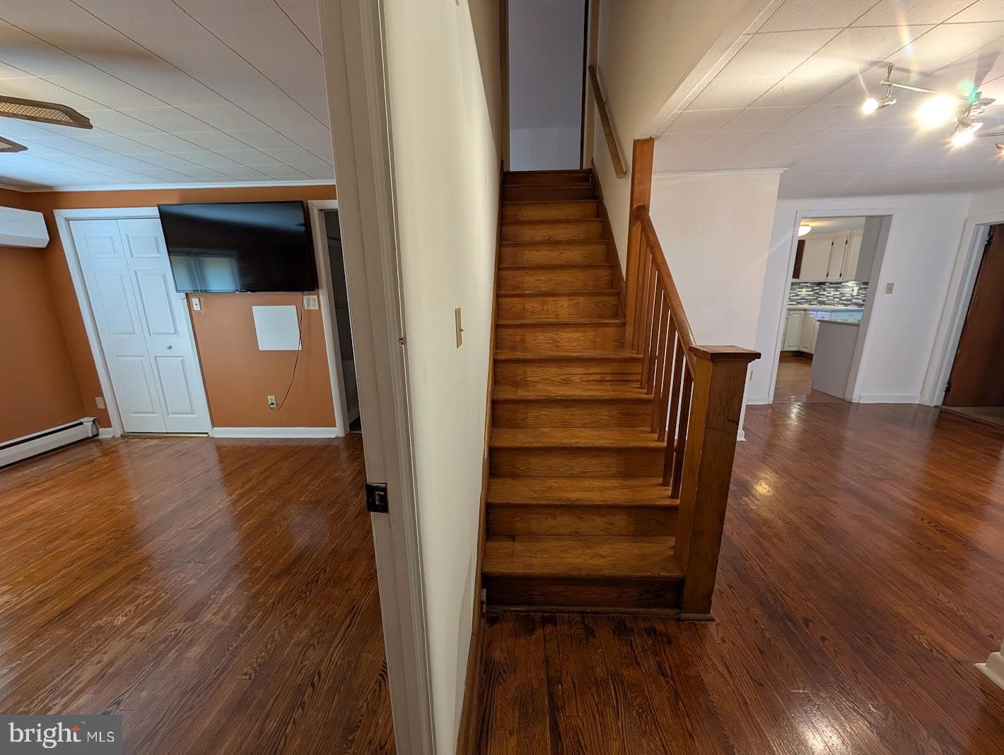 1122 Laurel Avenue photo 17