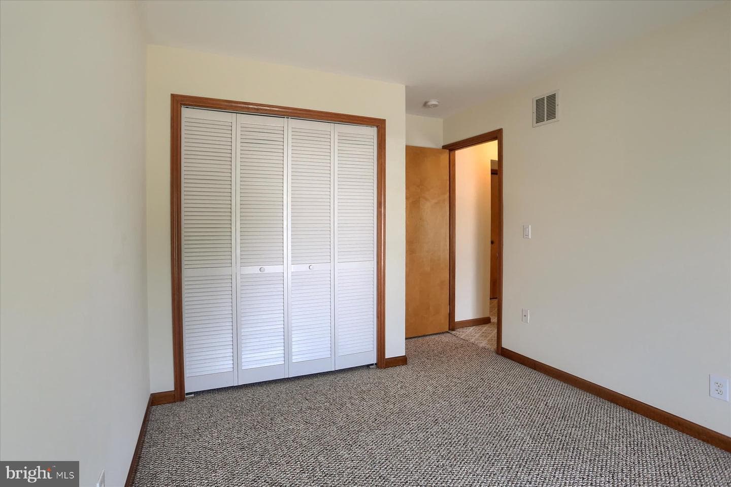 71 Southmont Drive photo 17