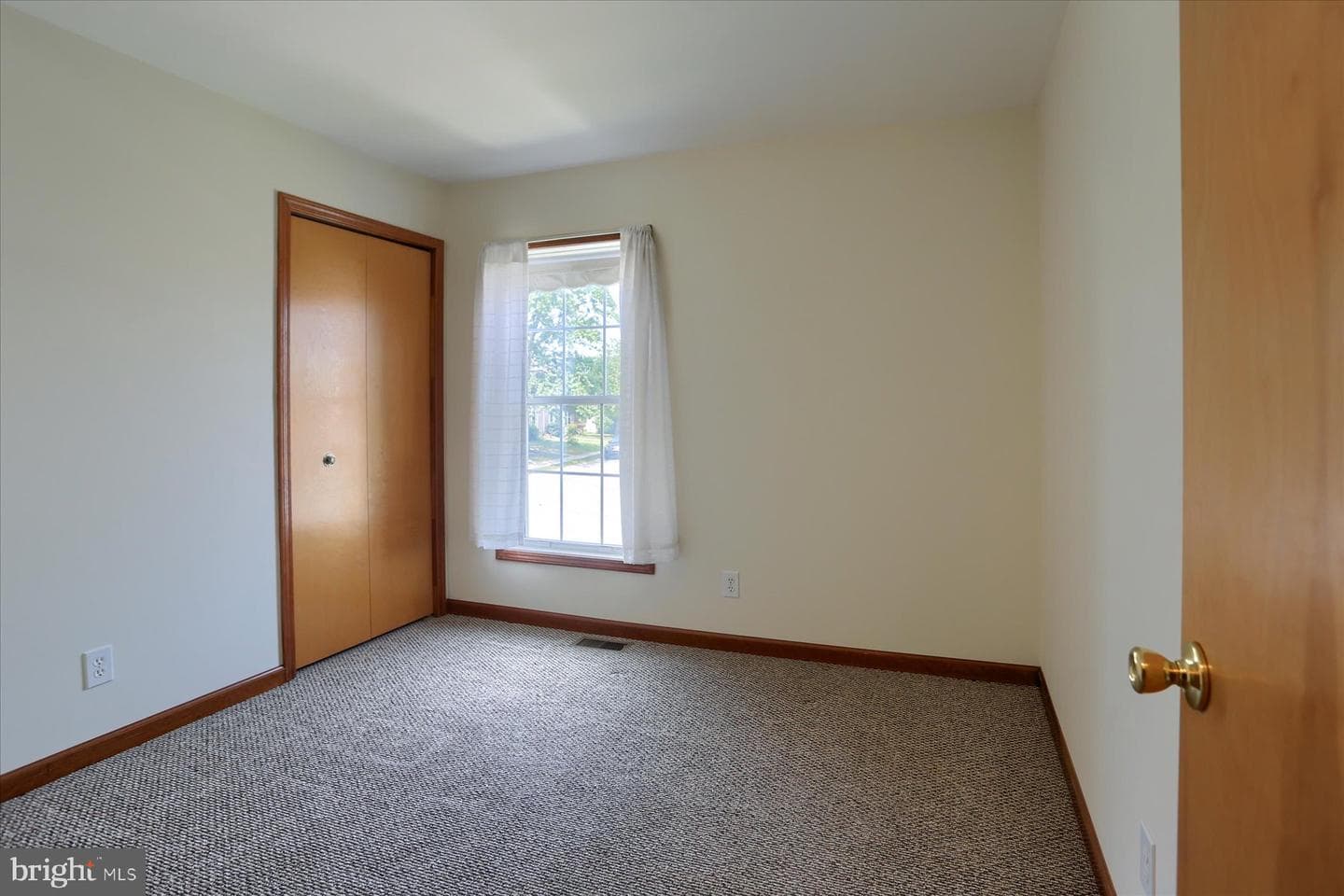 71 Southmont Drive photo 18