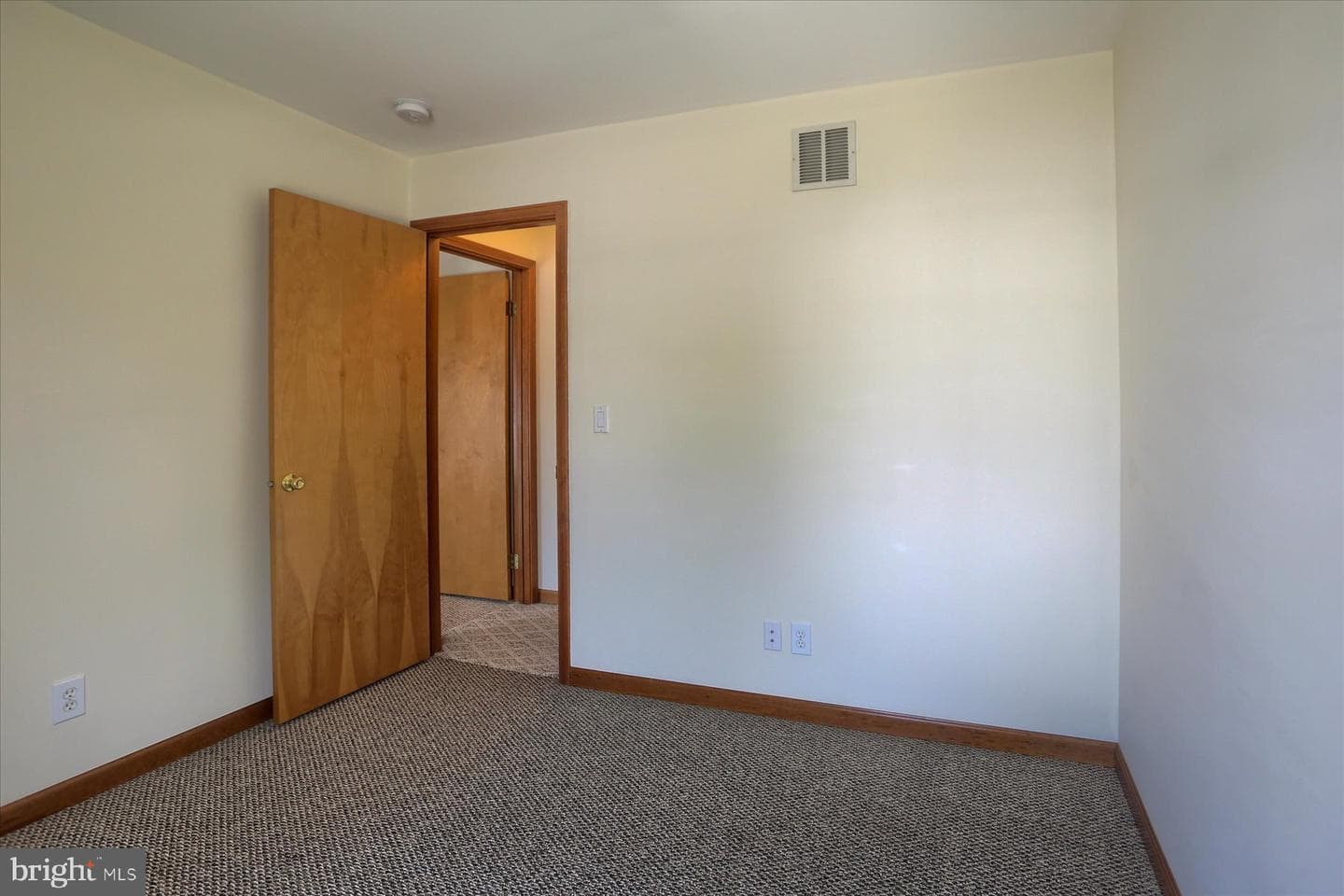 71 Southmont Drive photo 19