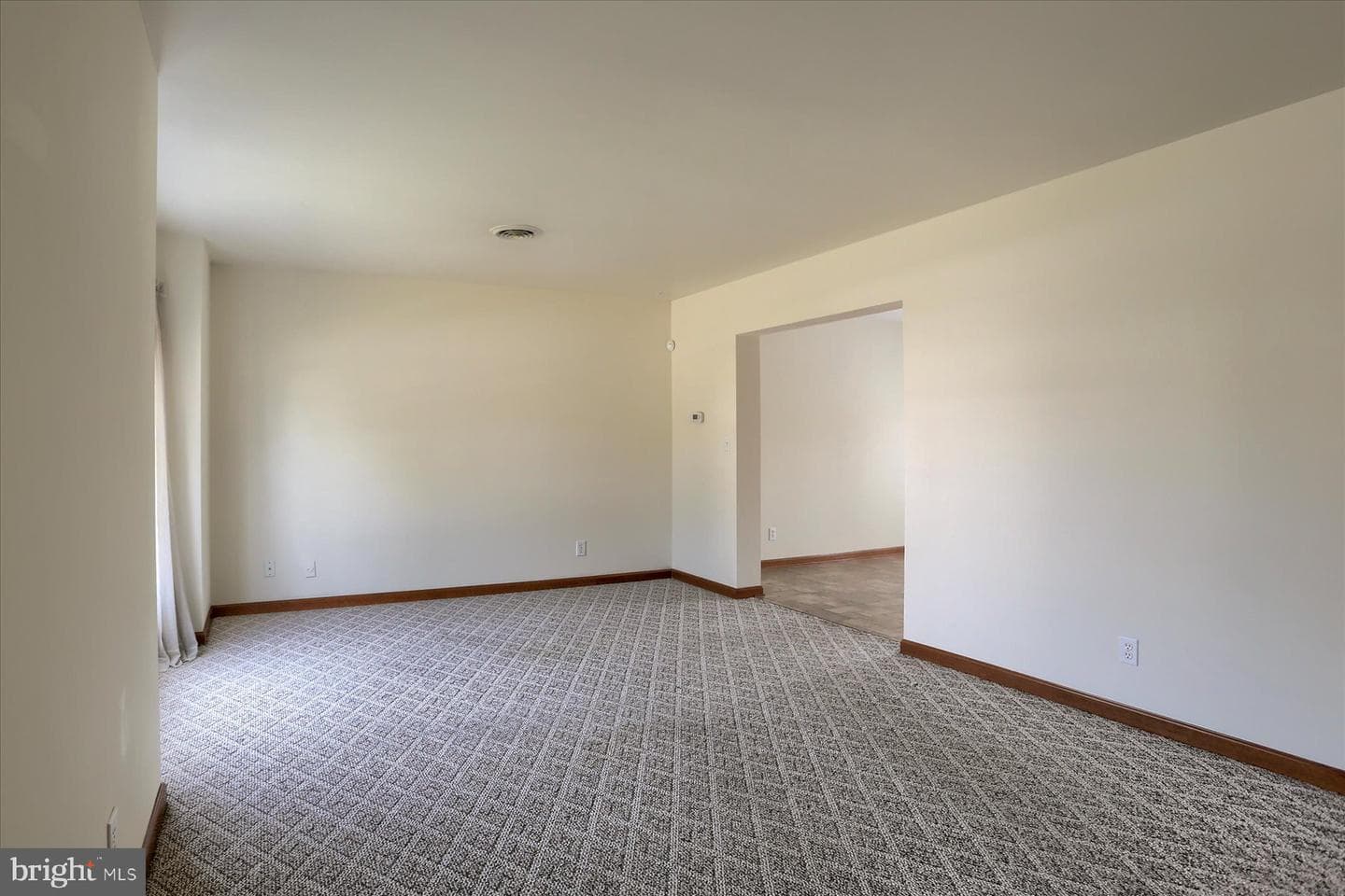 71 Southmont Drive photo 3