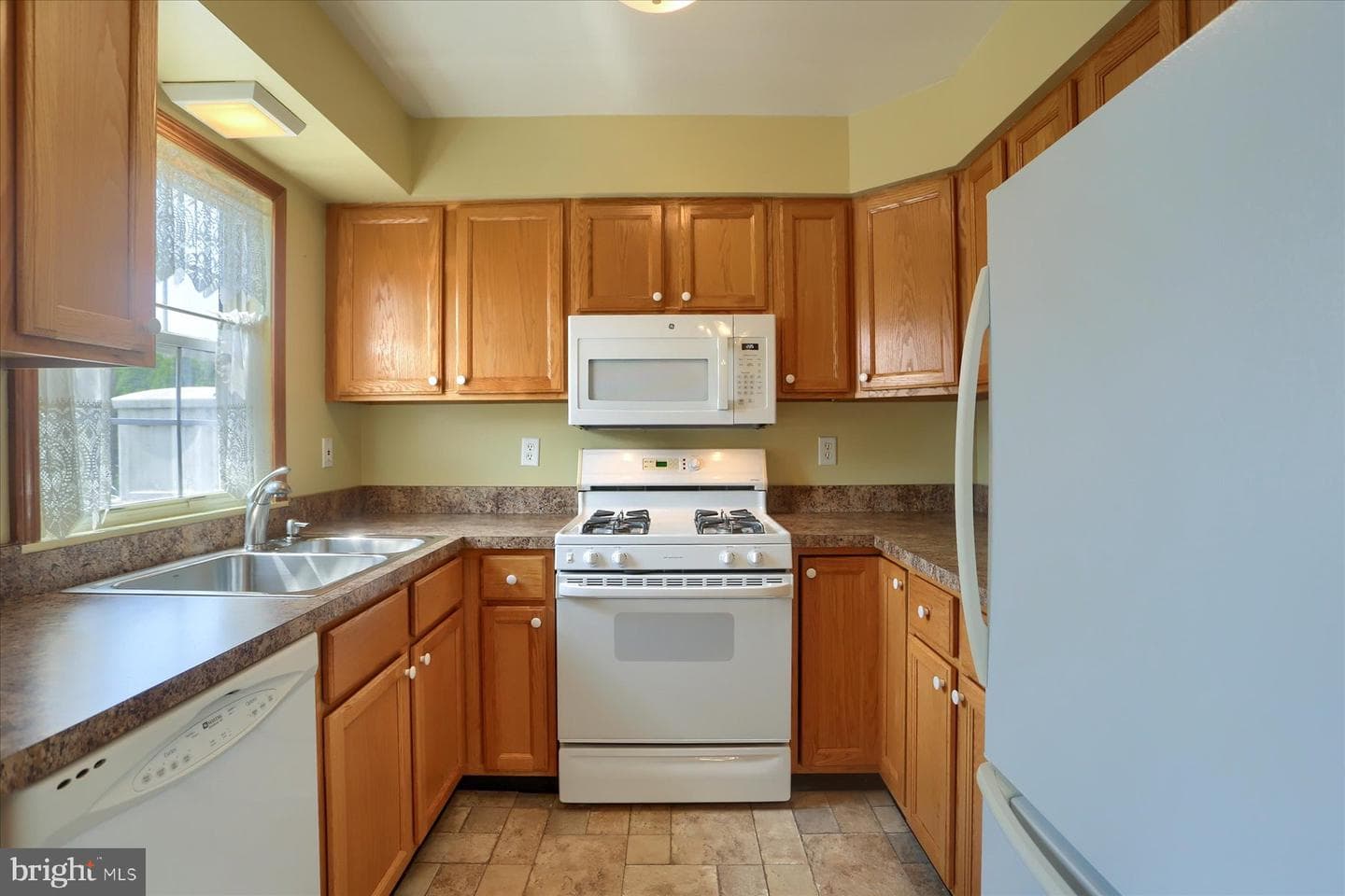71 Southmont Drive photo 8