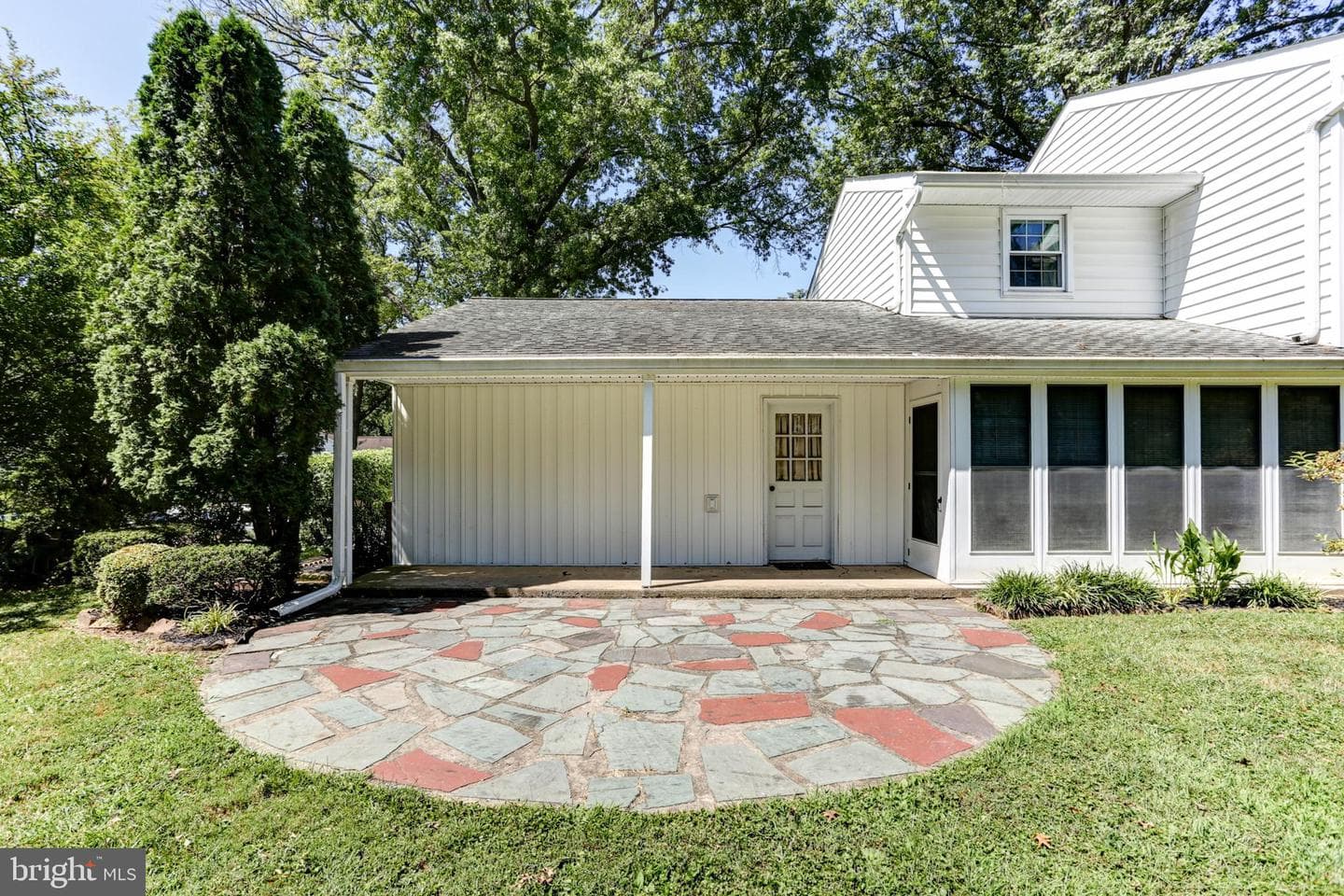 417 Candlewyck Road photo 10