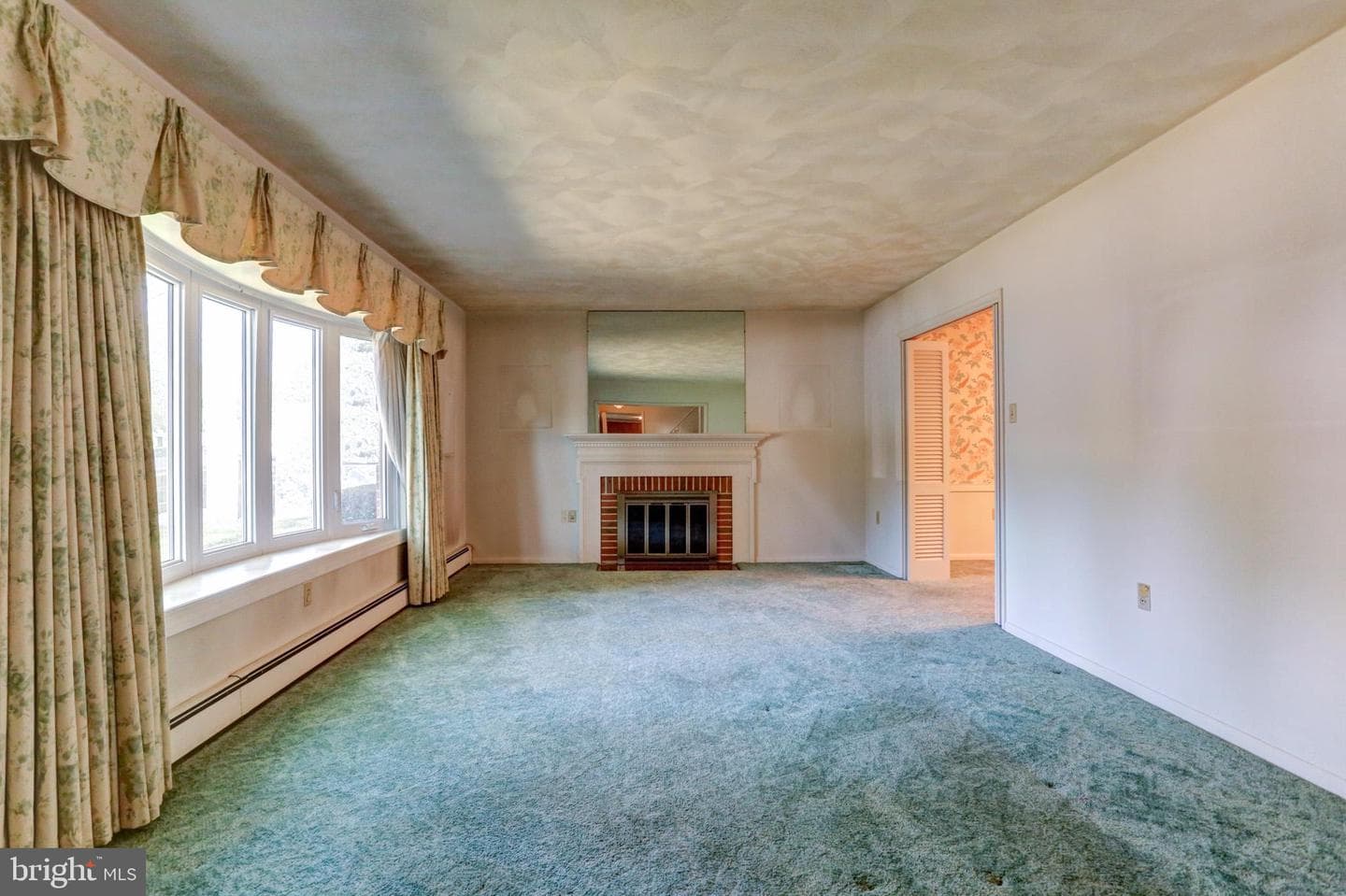 417 Candlewyck Road photo 11