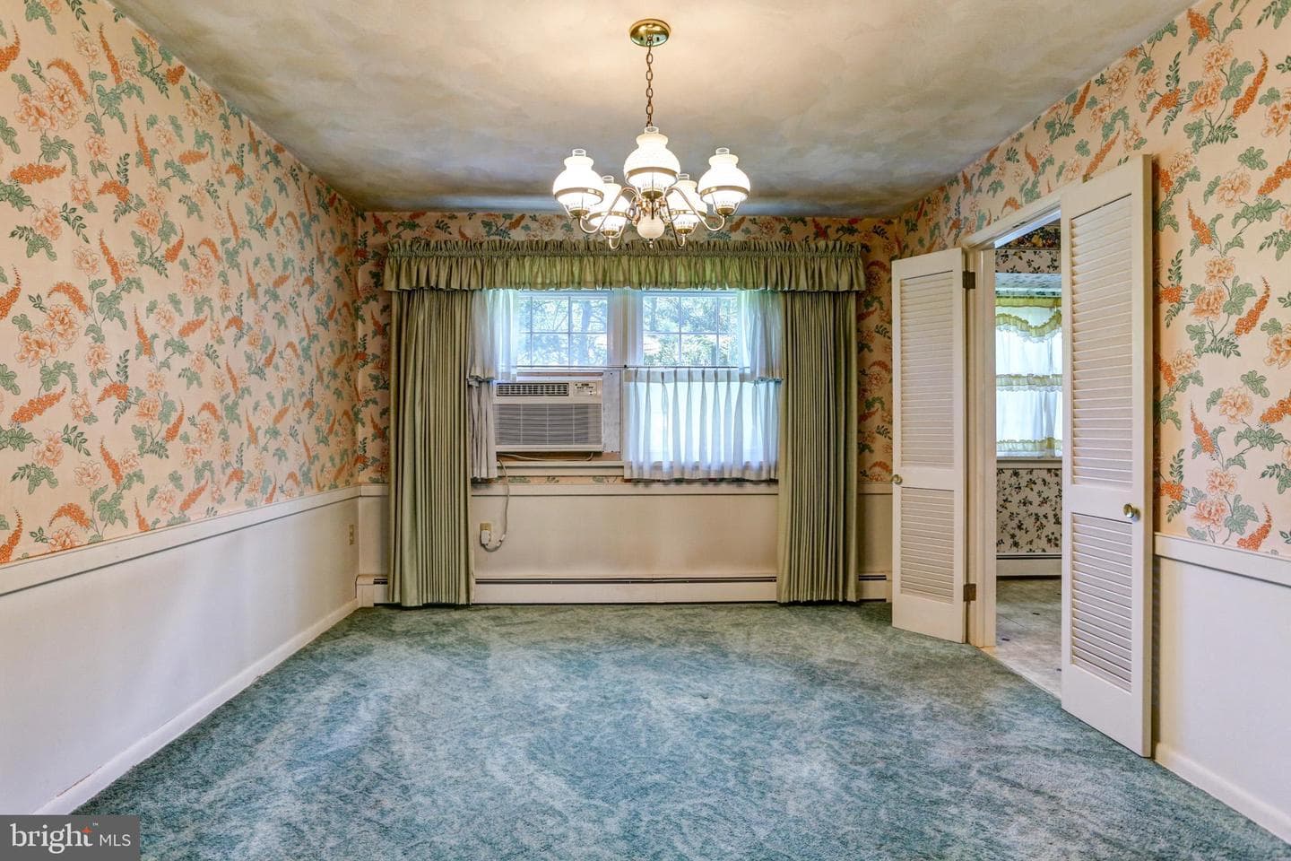 417 Candlewyck Road photo 14