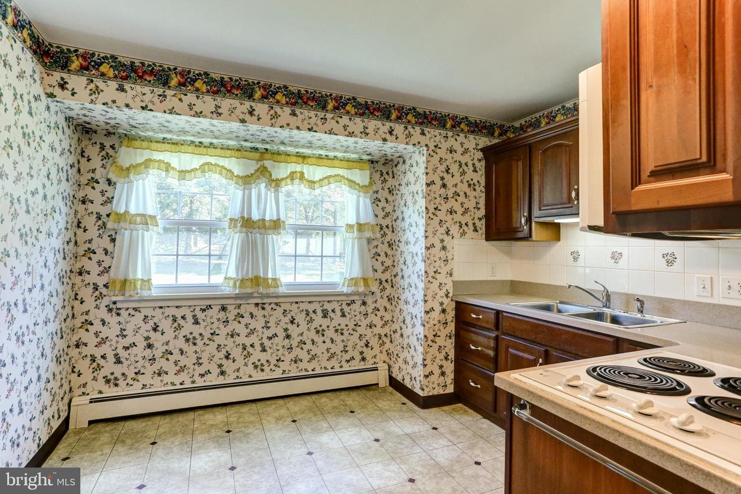417 Candlewyck Road photo 16