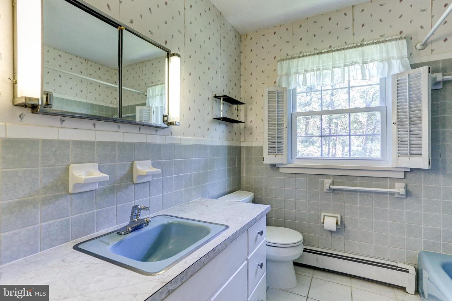 417 Candlewyck Road photo 24
