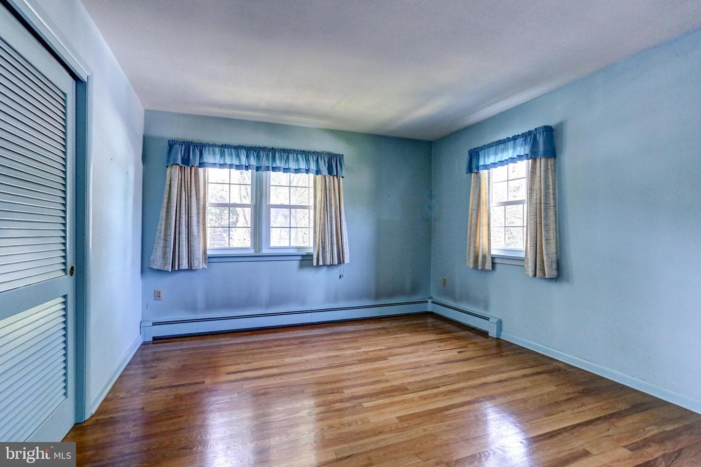 417 Candlewyck Road photo 26