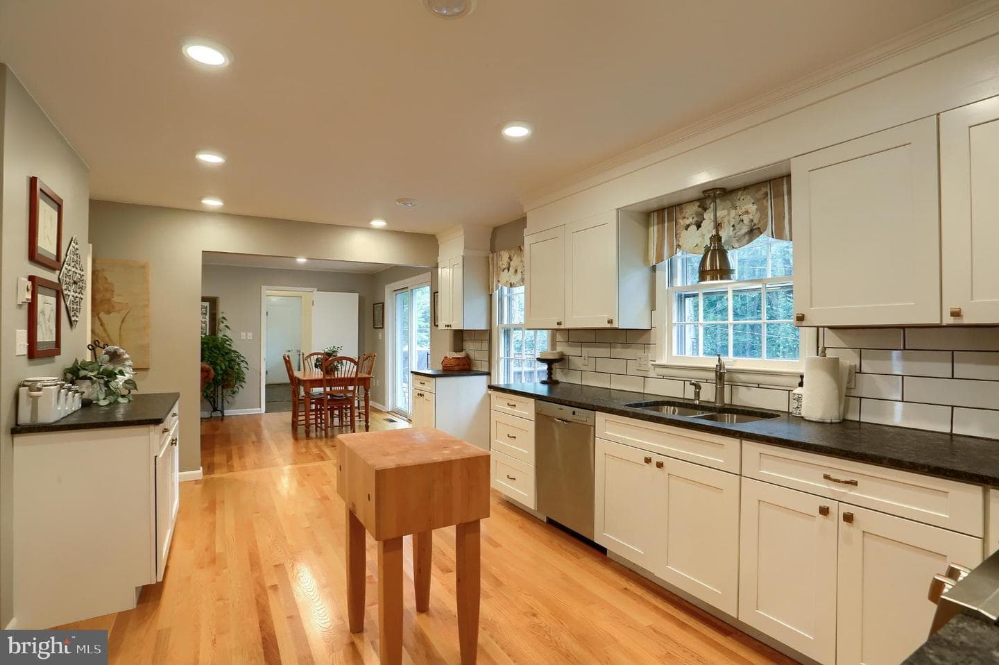 115 Parkview Road photo 11