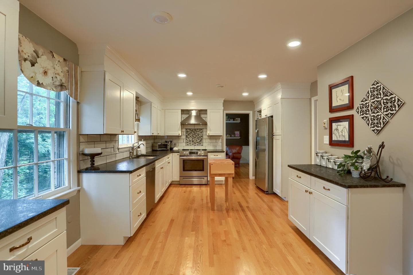 115 Parkview Road photo 13