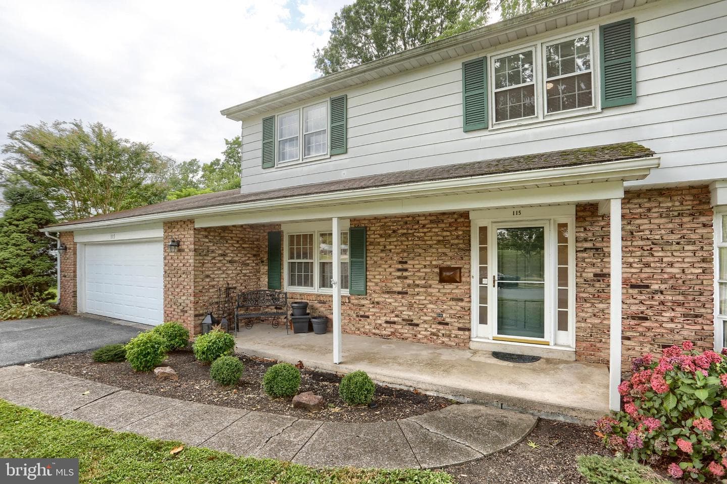 115 Parkview Road photo 2
