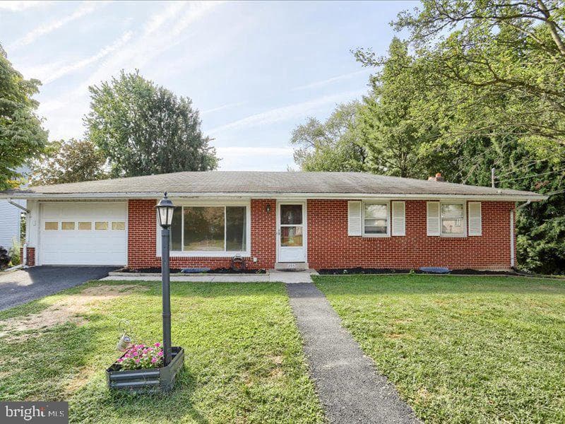 205 Glenn Road