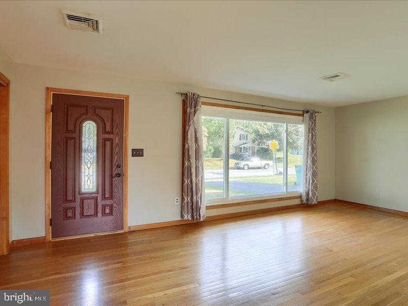 205 Glenn Road photo 11