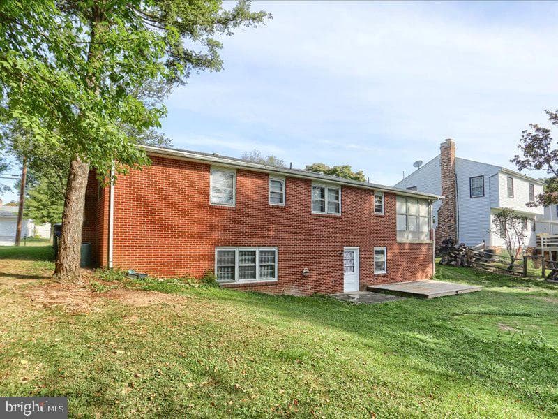 205 Glenn Road photo 9