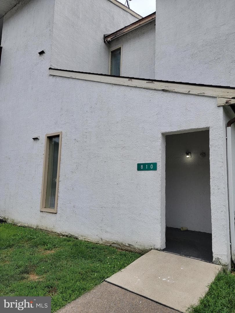810 Charlotte Way #303 photo 19