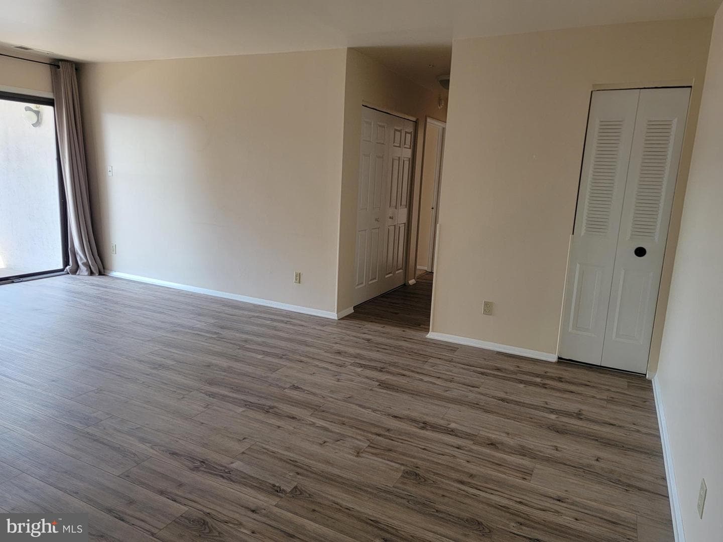 810 Charlotte Way #303 photo 5