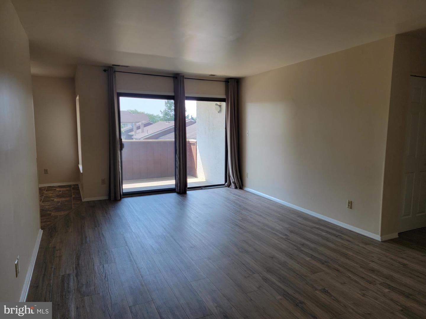 810 Charlotte Way #303 photo 6