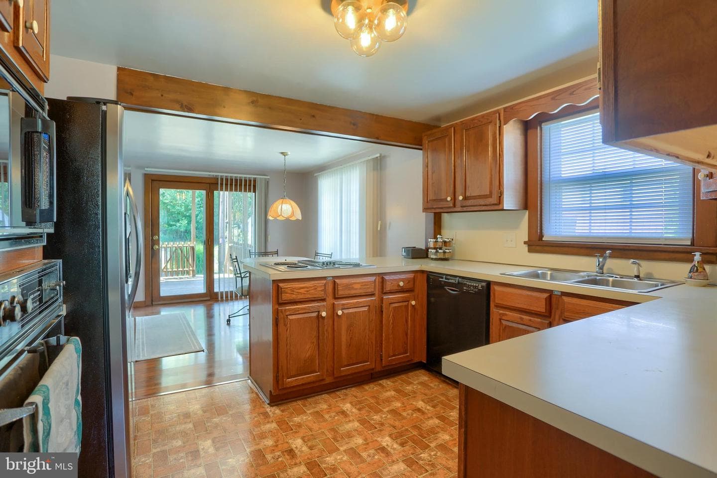 222 McKnight Street photo 20