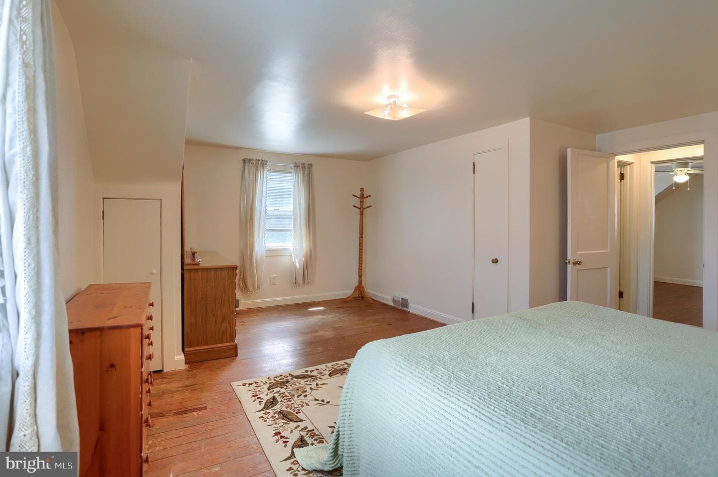 222 McKnight Street photo 32