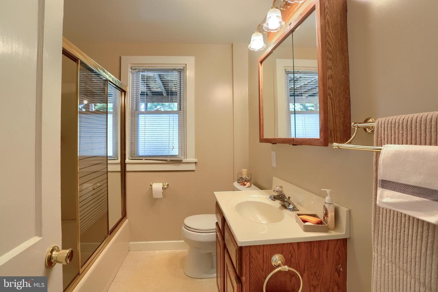 222 McKnight Street photo 7