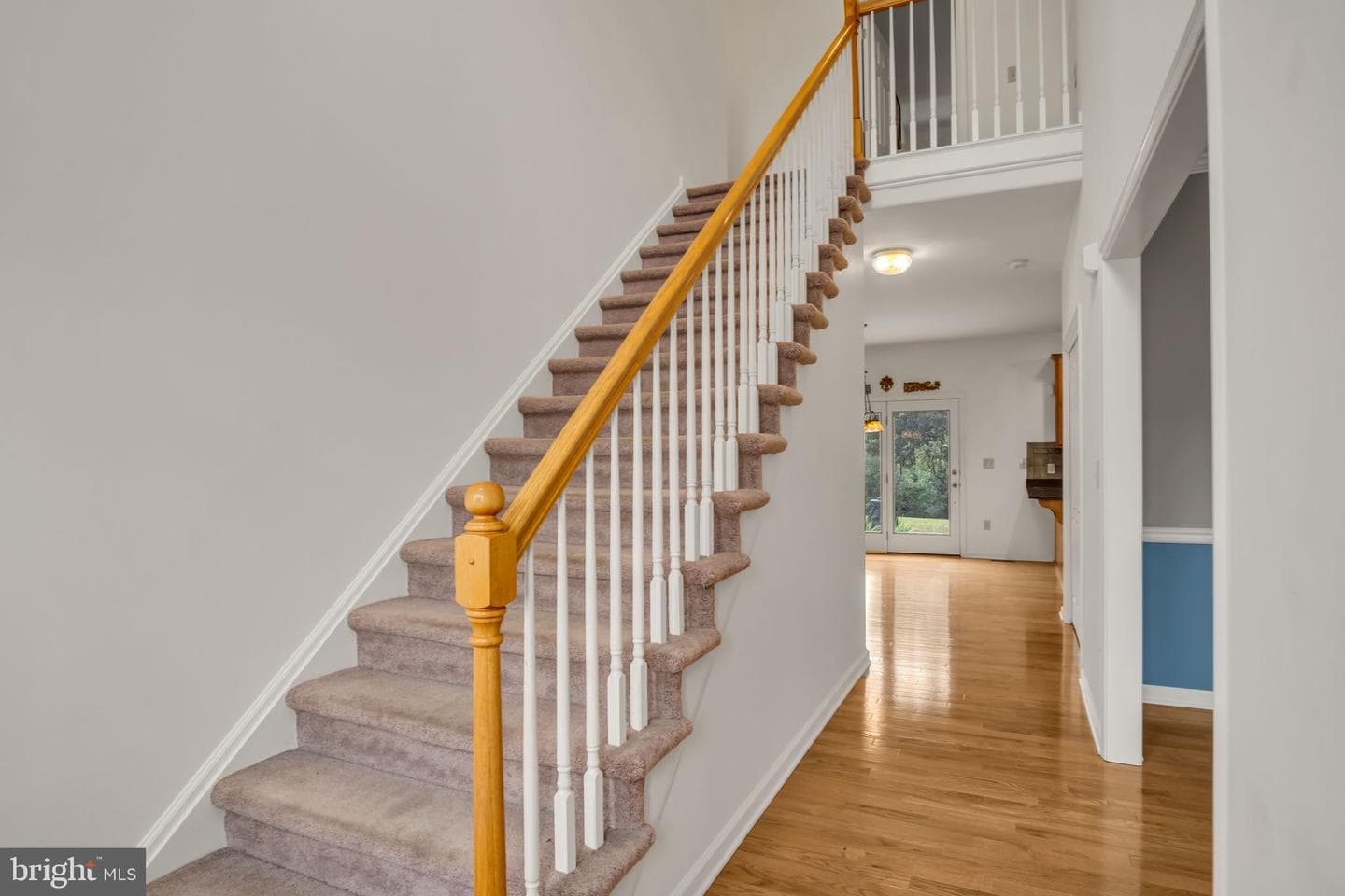 215 West View photo 26