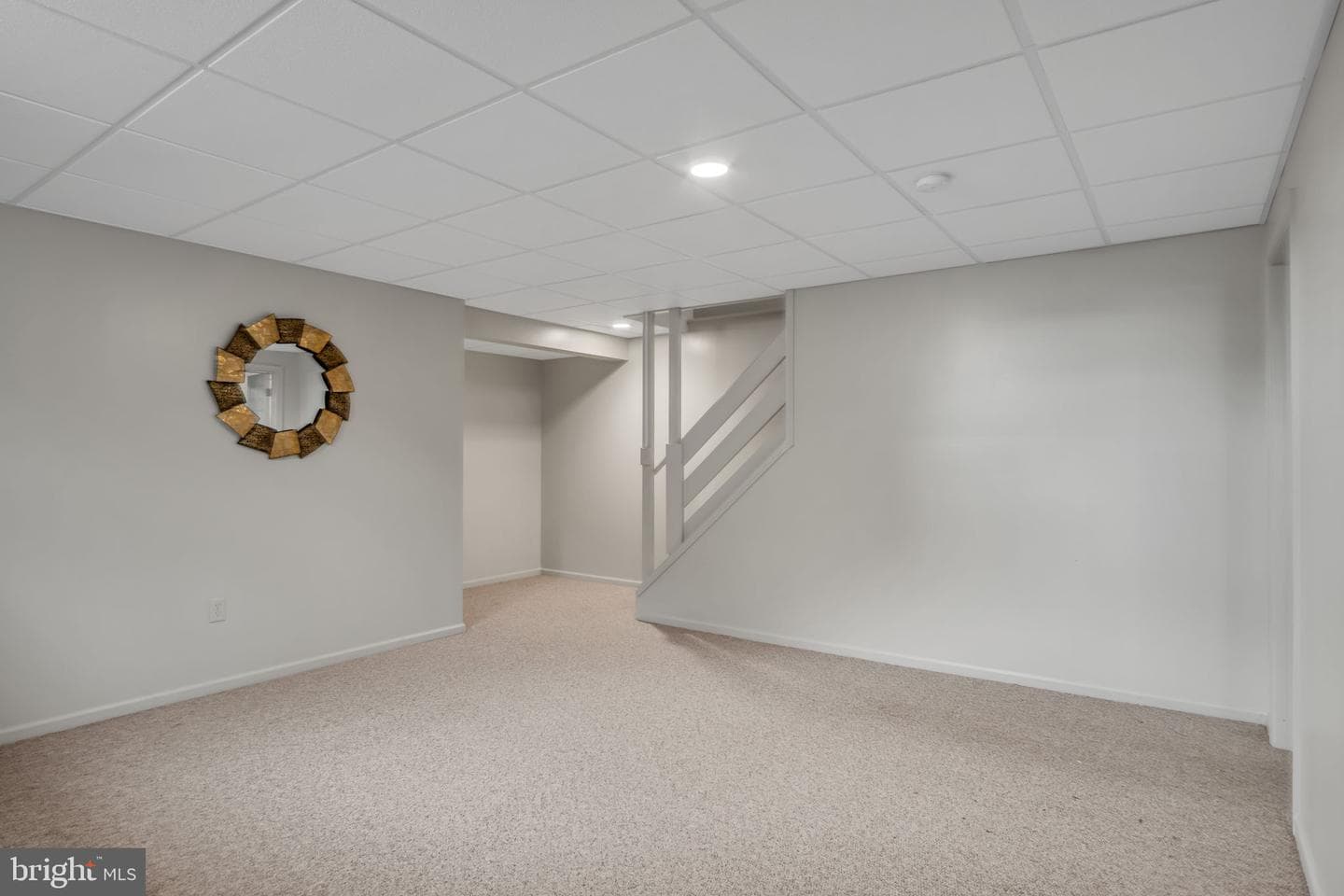 215 West View photo 42