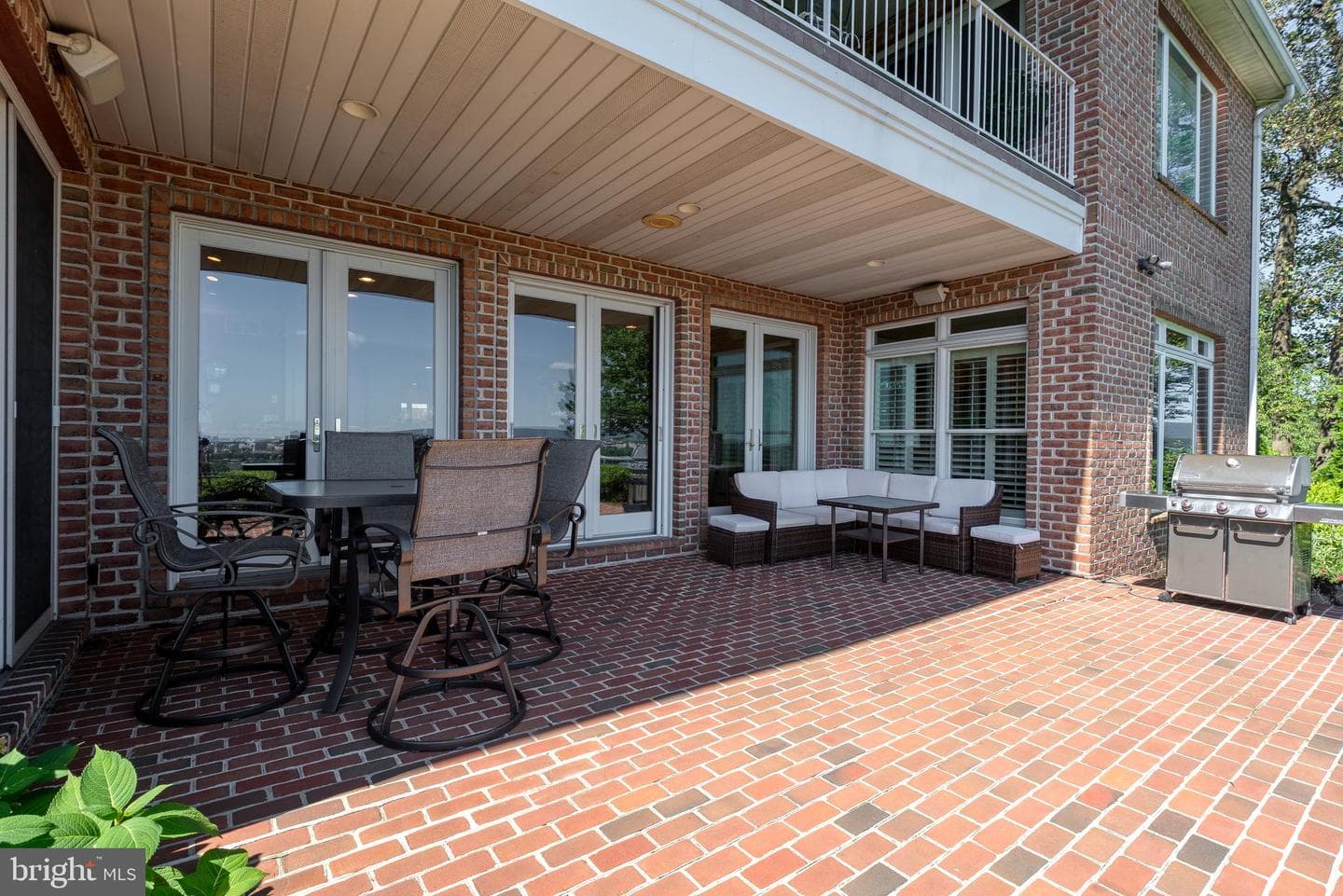 555 Bridgeview Drive photo 44