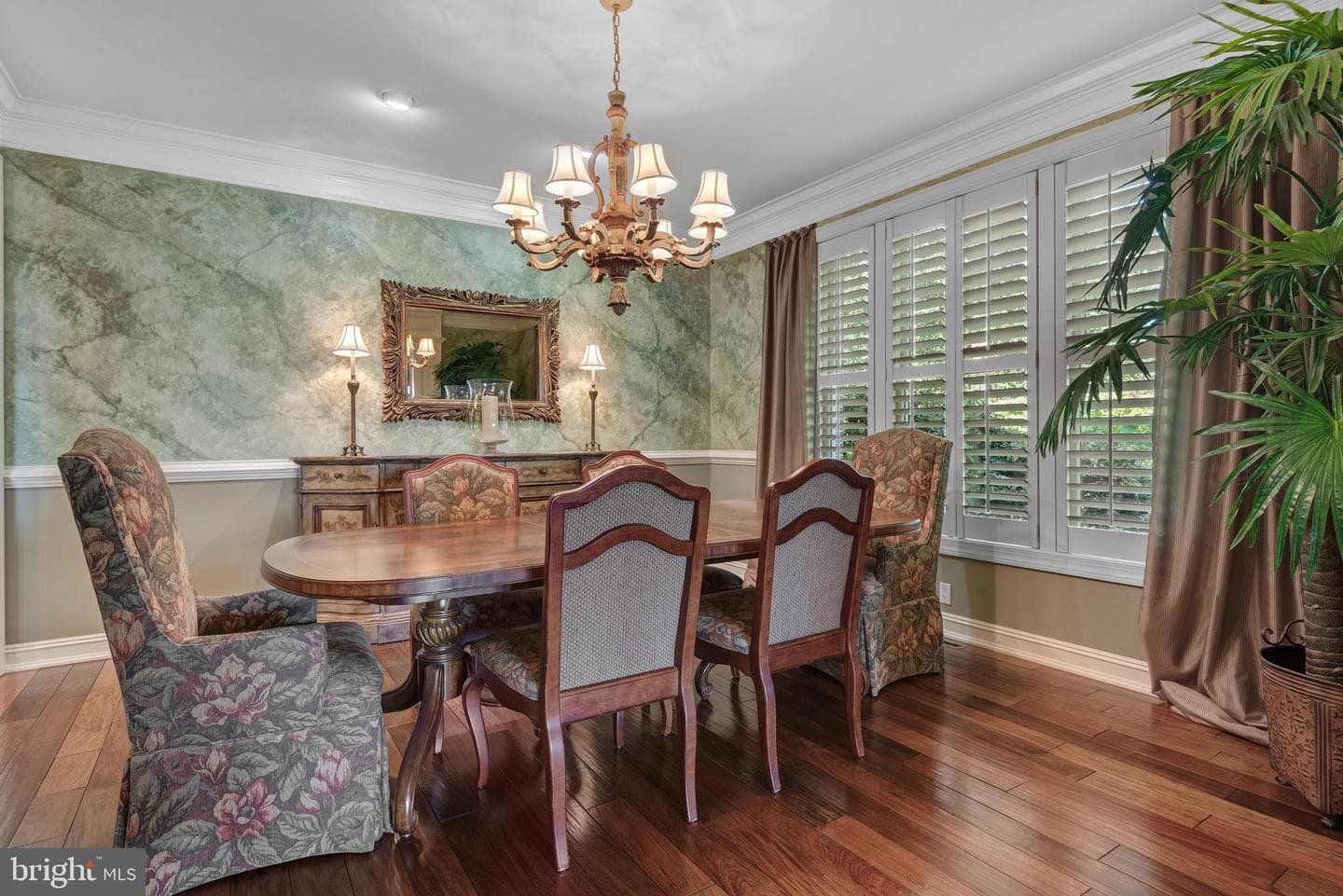 555 Bridgeview Drive photo 7