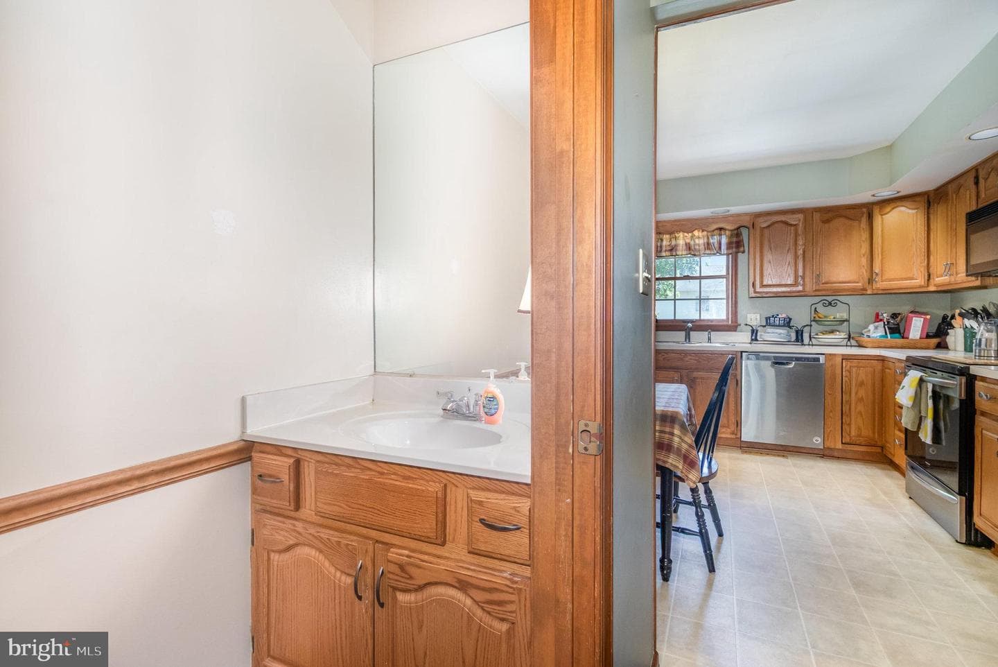 3507 Raintree Lane photo 13