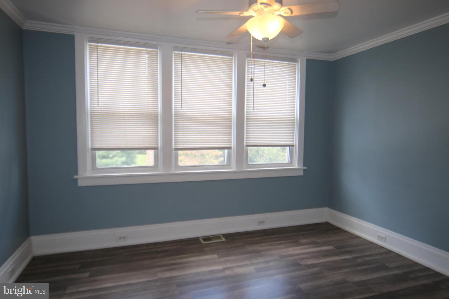 137 15th Street photo 28