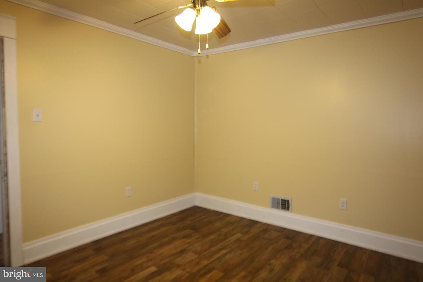 137 15th Street photo 31