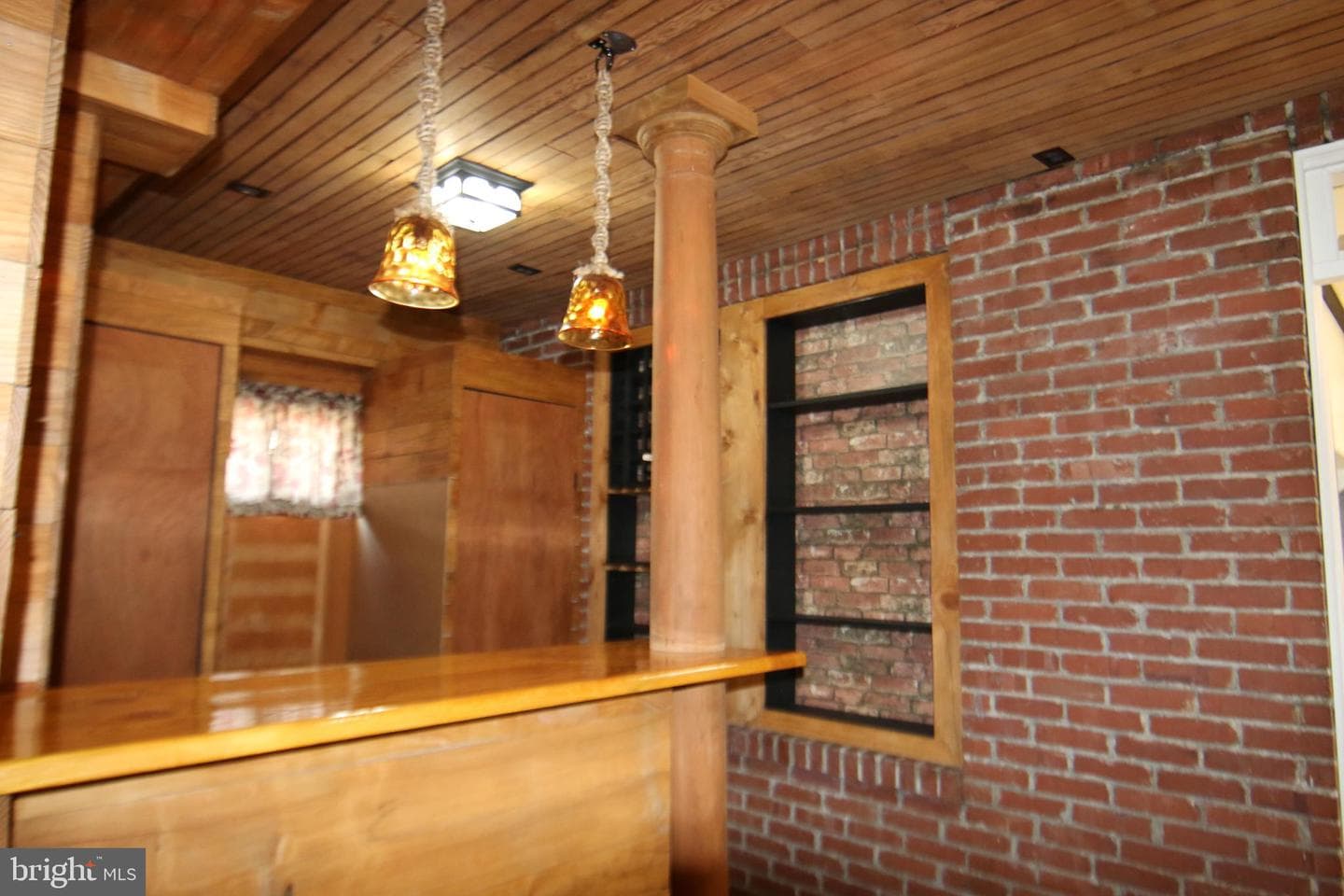 137 15th Street photo 9