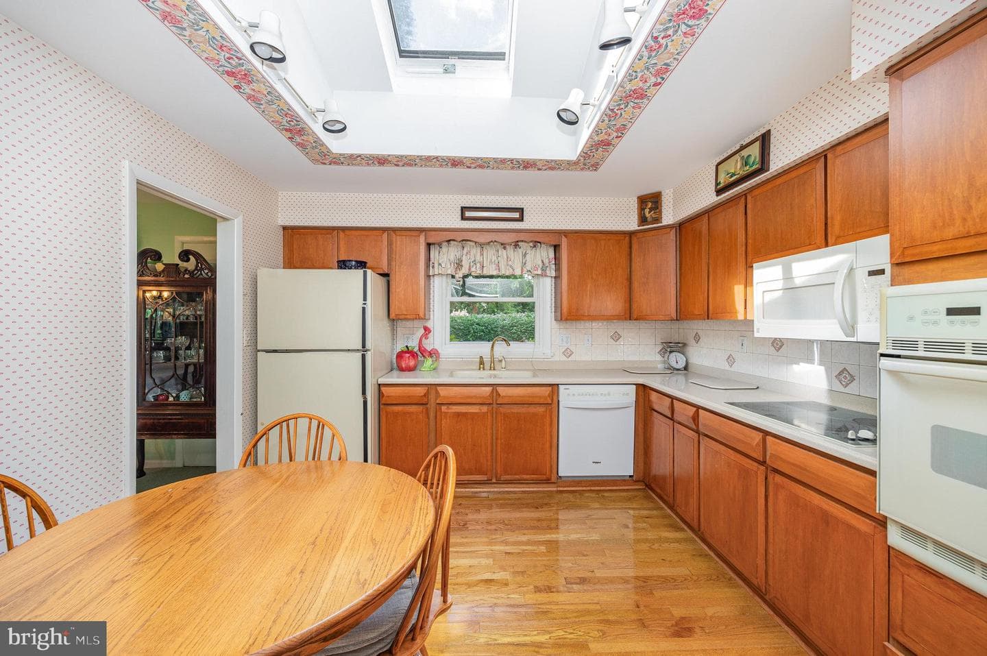 1711 Cedar Cliff Drive photo 9