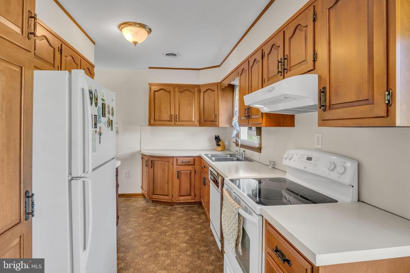 1325 Goodyear Road photo 12