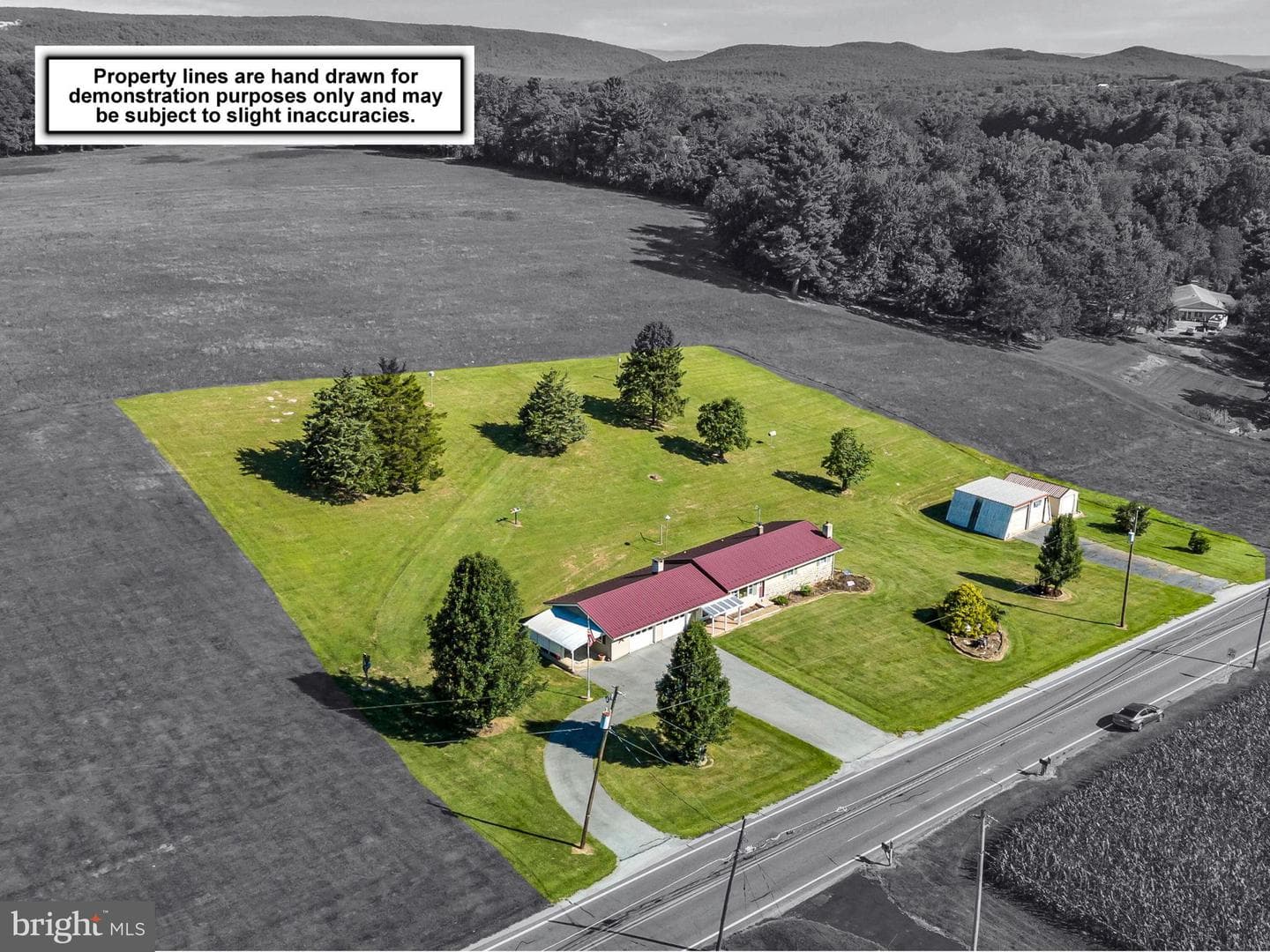 1325 Goodyear Road photo 2