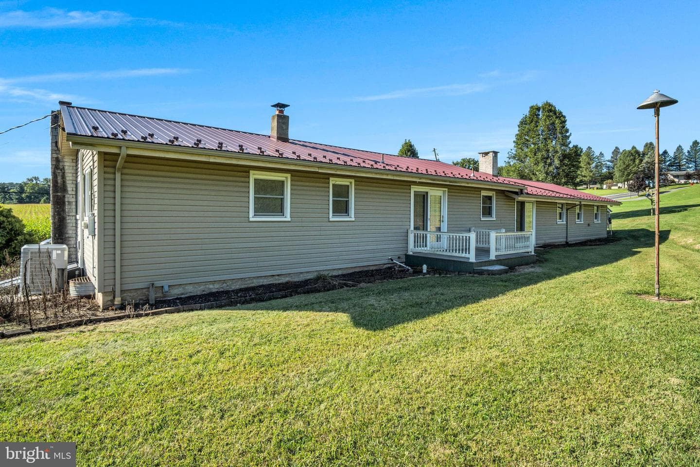 1325 Goodyear Road photo 3