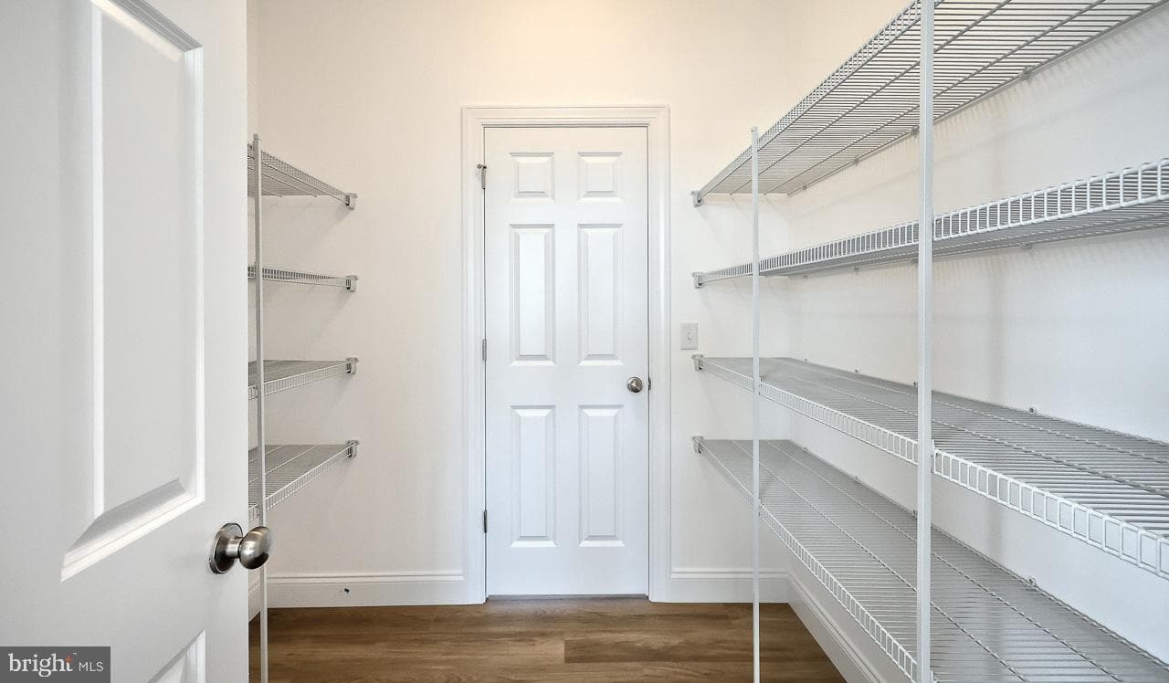 610 Estate Drive photo 18