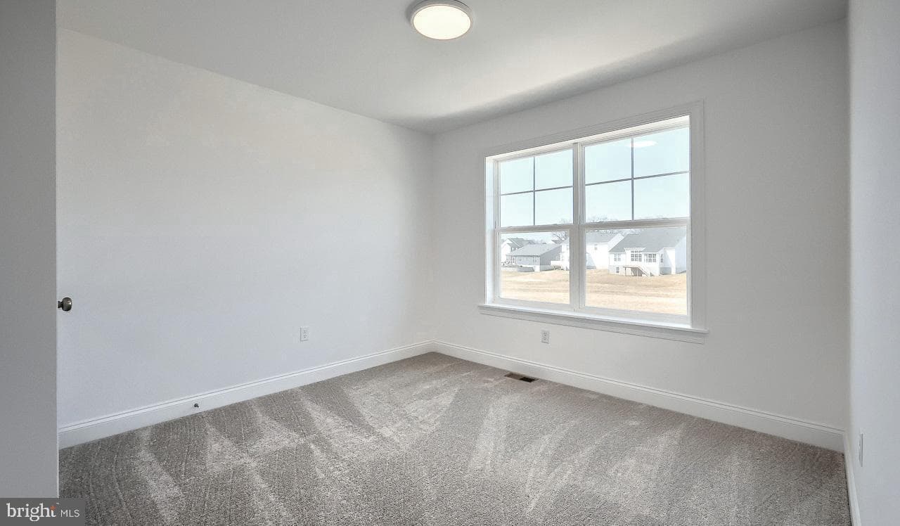 610 Estate Drive photo 22