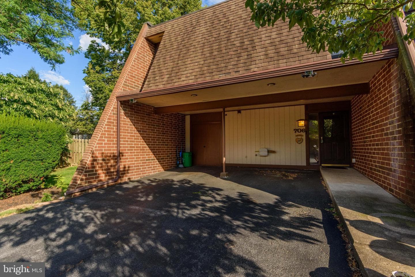 706 Cedar Ridge Lane photo 7