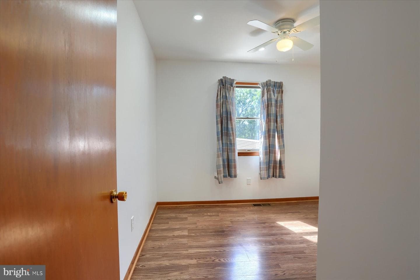 7380 Wertzville Road photo 20