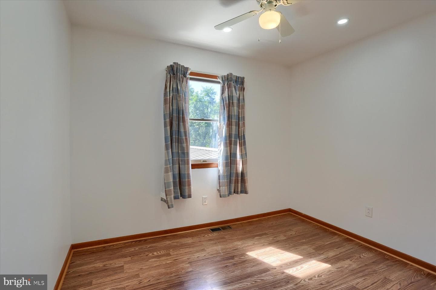 7380 Wertzville Road photo 21