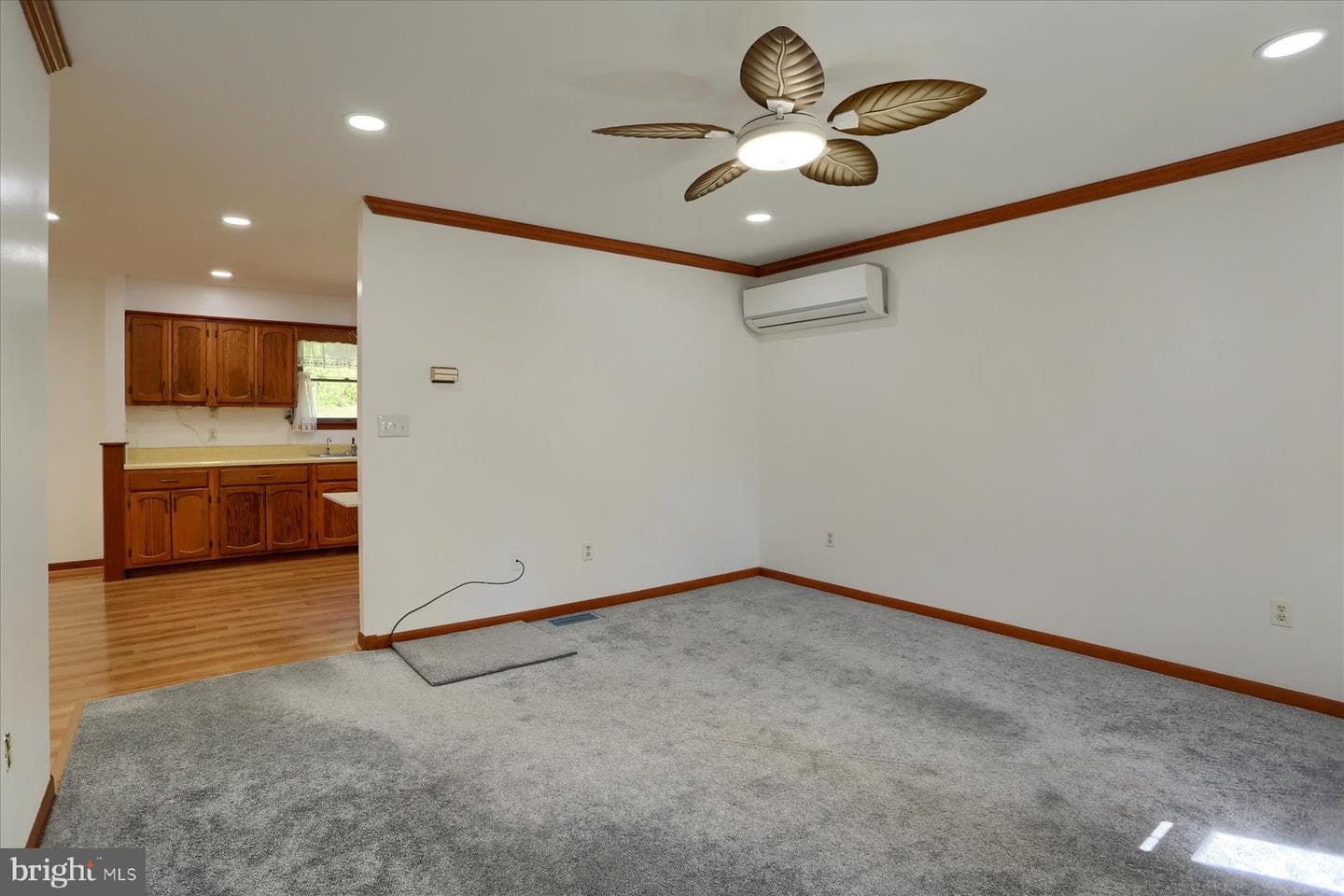 7380 Wertzville Road photo 7